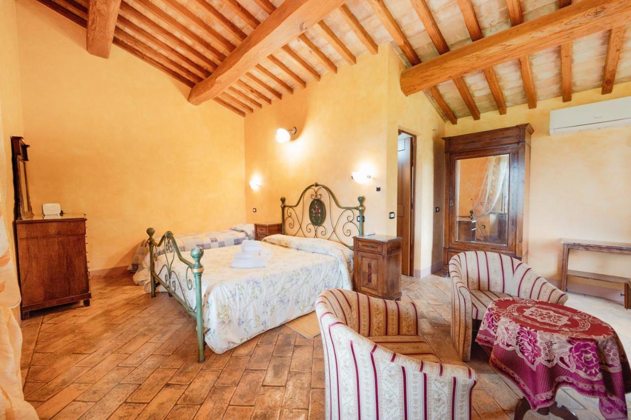 Agriturismo Il Serraglio Montepulciano Stazione Eksteriør billede