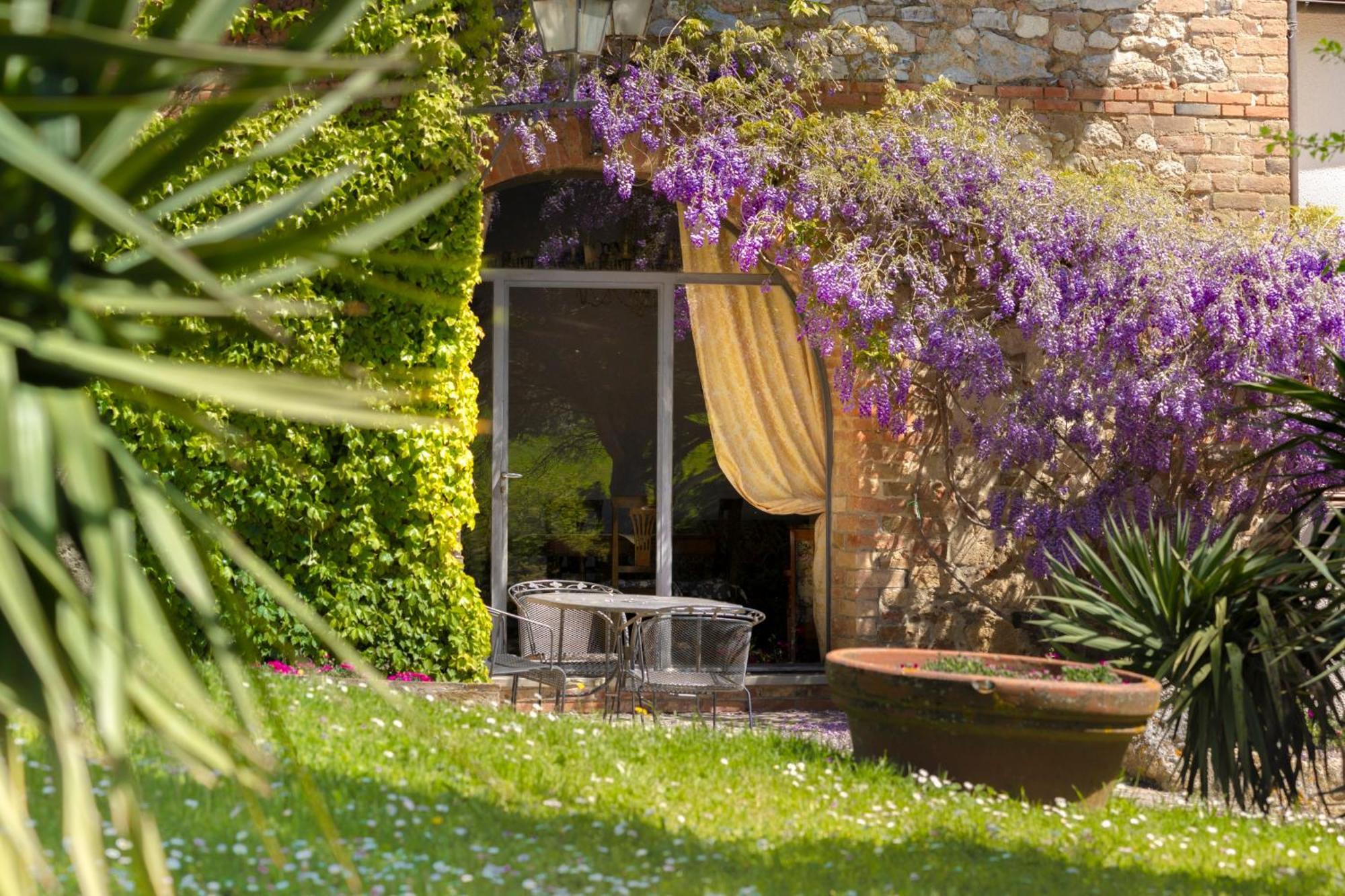 Agriturismo Il Serraglio Montepulciano Stazione Eksteriør billede