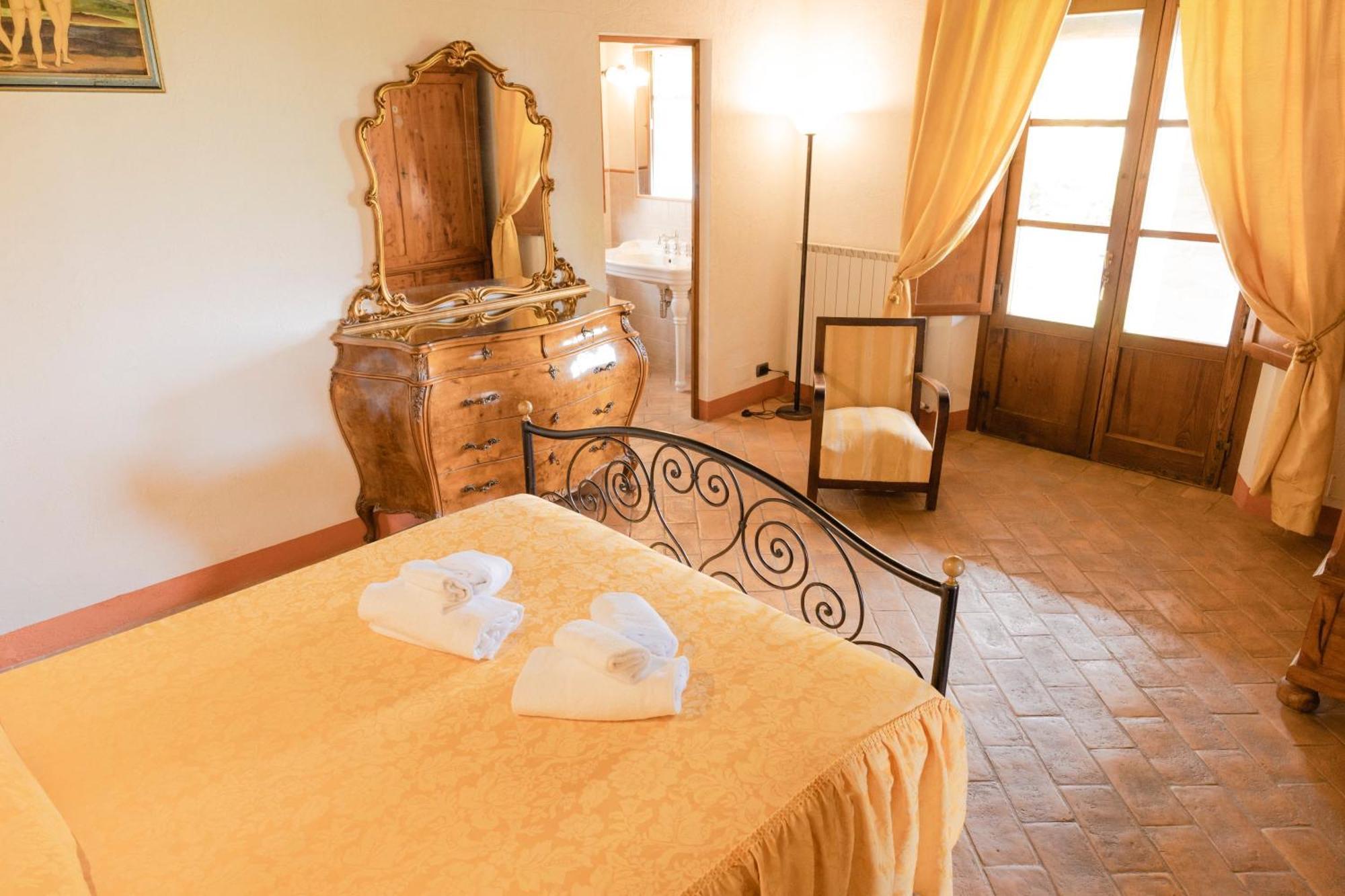 Agriturismo Il Serraglio Montepulciano Stazione Eksteriør billede